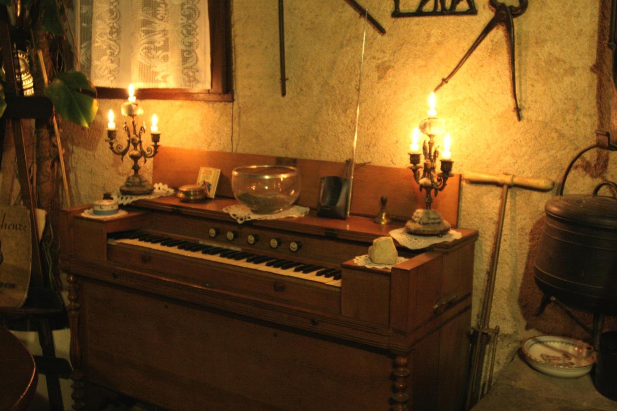 La Marechalerie Bed & Breakfast Monthodon Екстериор снимка