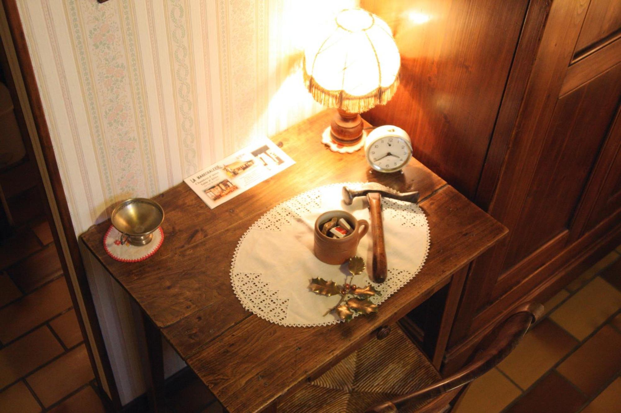 La Marechalerie Bed & Breakfast Monthodon Екстериор снимка